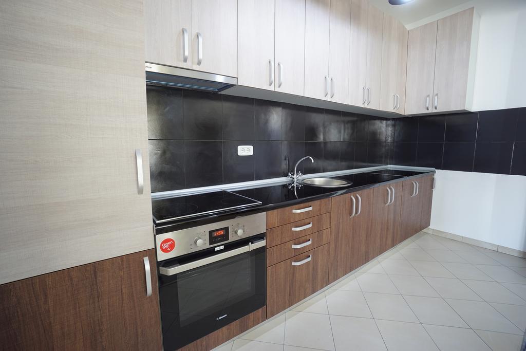 Budva Bay Breeze Apartments Ngoại thất bức ảnh