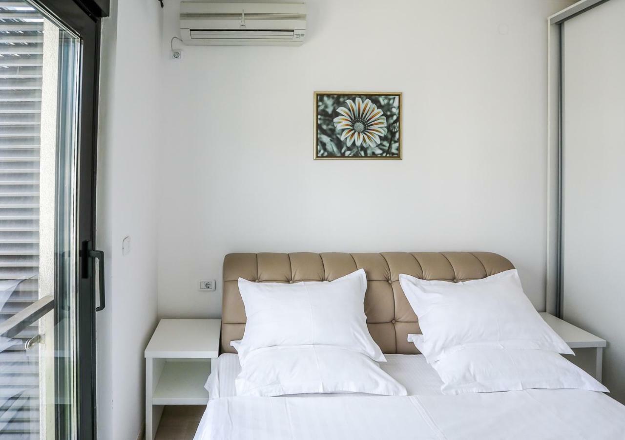 Budva Bay Breeze Apartments Ngoại thất bức ảnh